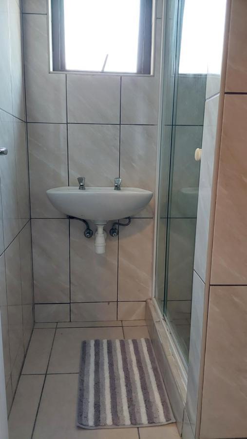 Mossie Inn Accommodation Swakopmund Ngoại thất bức ảnh